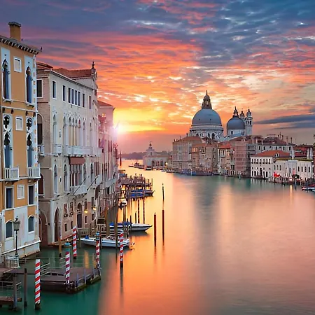 Apartment Venice Sweet - Your In A Beautiful Neighborhood Of The Of Venice Favaro Veneto