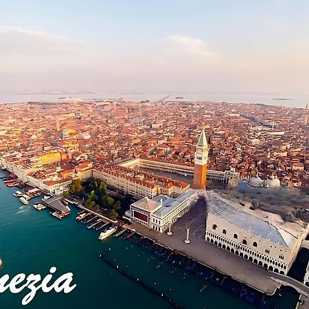 Apartment Venice Sweet - Your In A Beautiful Neighborhood Of The Of Venice