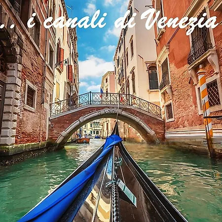 Venice Sweet - Your In A Beautiful Neighborhood Of The Of Venice