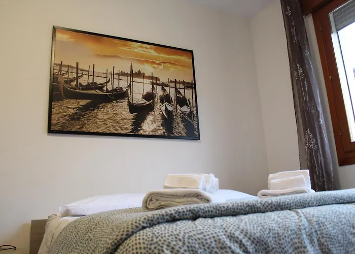 Venice Sweet - Your In A Beautiful Neighborhood Of The Of Venice