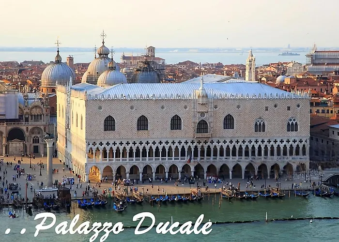 Venice Sweet - Your In A Beautiful Neighborhood Of The Of Venice * Favaro Veneto